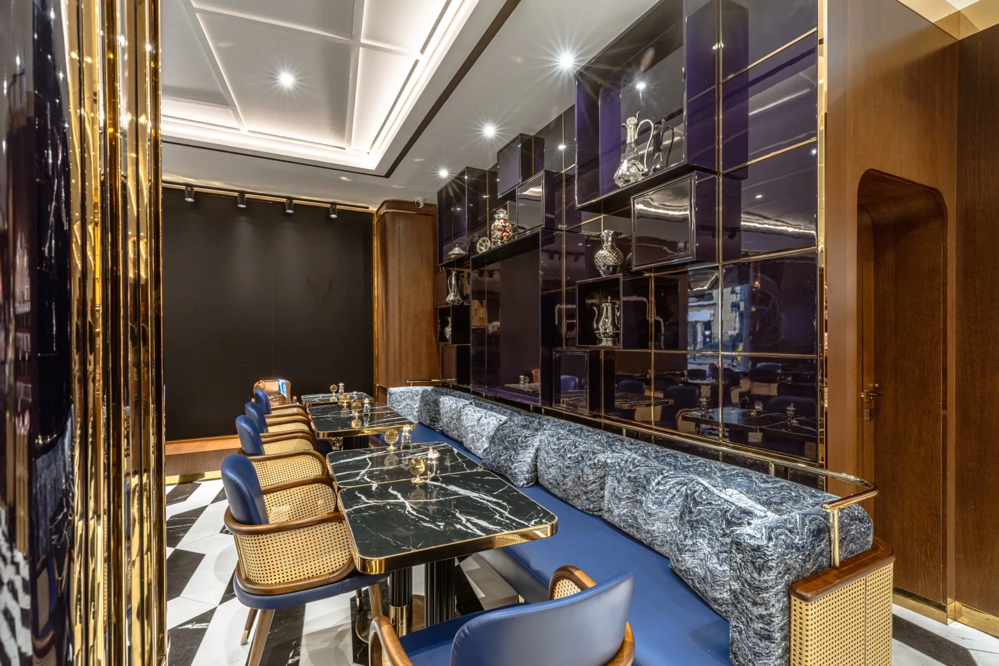 Sekerci Cafer Erol, retail & hospitality project in London — view 6